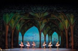 el ballet del Sodre recibe un premio en Hong Kong por el corsario